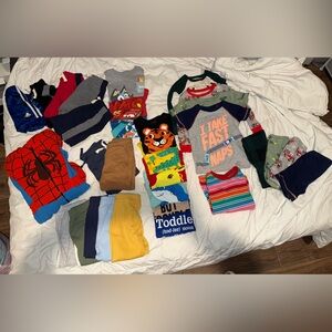 Children’s place and brands 30 piece boys 2T bundle